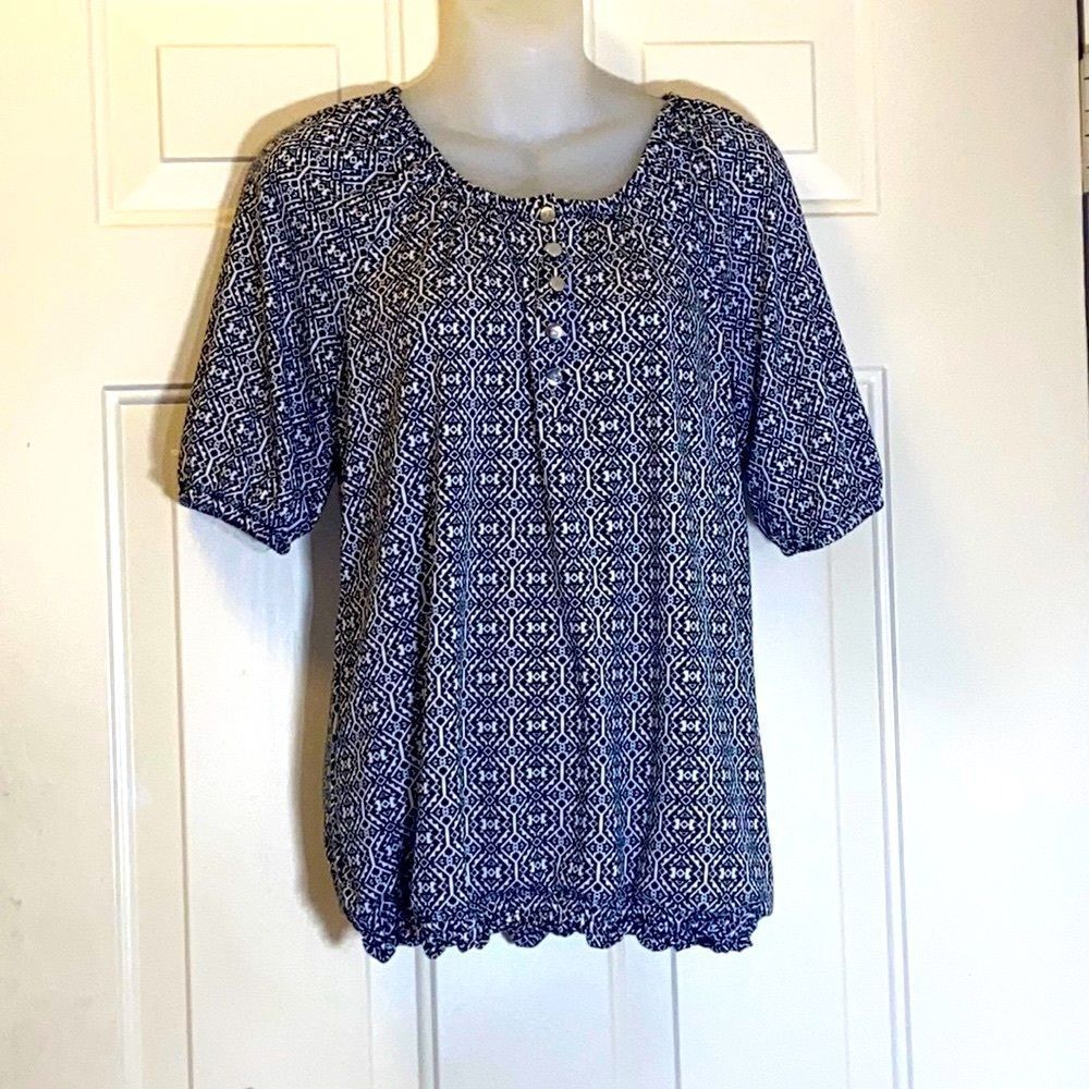 10/$50 Notations Women Blouse Size S